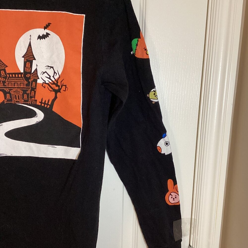 BT21 Halloween Long Sleeve Graphic Cotton T-Shirt Size M Scary Goth Witchy - Picture 3 of 5